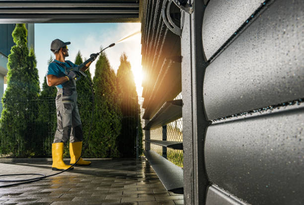 Best Spring Cleaning  in Bella Vista, CA