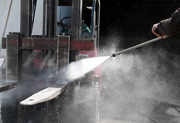 Best Building Exterior Washing  in Bella Vista, CA