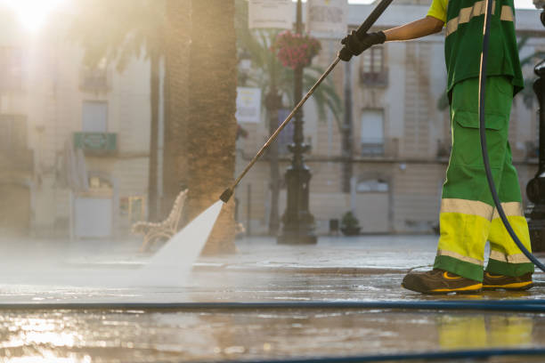 Best Gutter Cleaning  in Bella Vista, CA