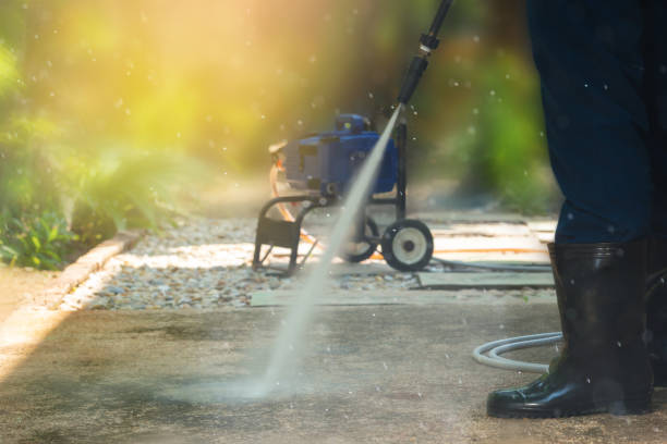 Best Parking Lot and Garage Cleaning  in Bella Vista, CA